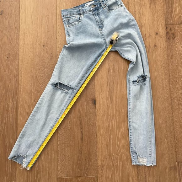 RSQ Jeans Girls 12 Tilly’s Blue Super High Rise Jeggings Denim Light Wash - Picture 9 of 16